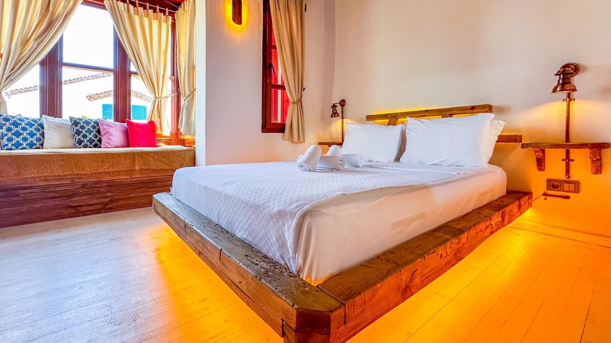 Banana Alacati Food & Stay - Adults Only Rum bild